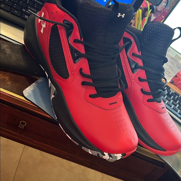 Under Armour Red and Black Athletic Shoes - Picture 5 of 5